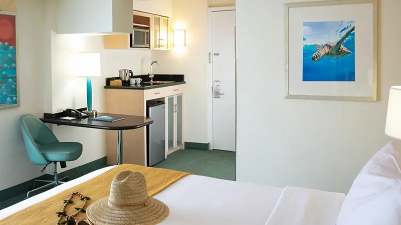 Coconut Waikiki Hotel