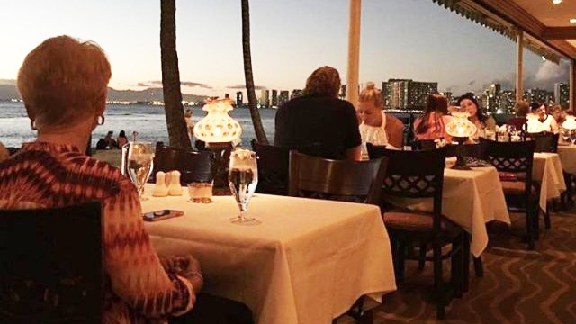 Michels-Sunset-Dining-Oahu-@michelshawaii