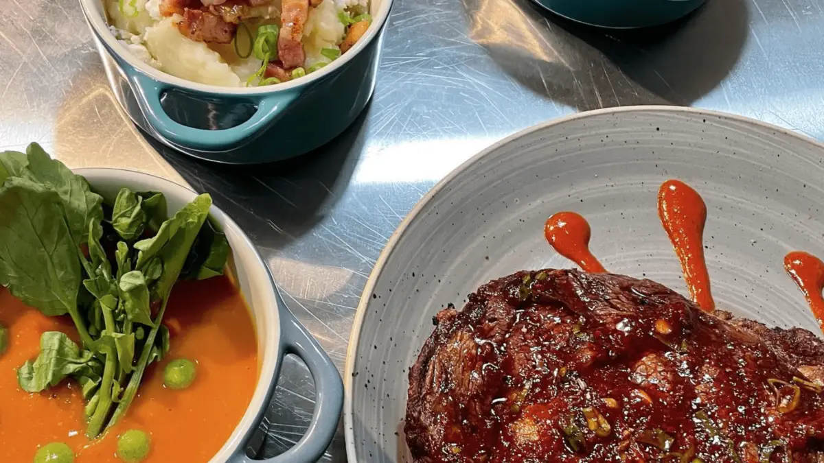 Soup and meat dish from Waimea food tour restaurant FORC