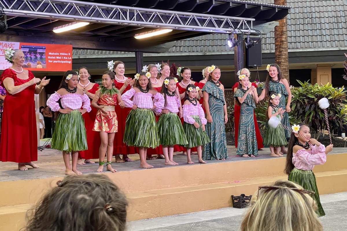 Big Island Keauhou Shopping Center Free Hula
