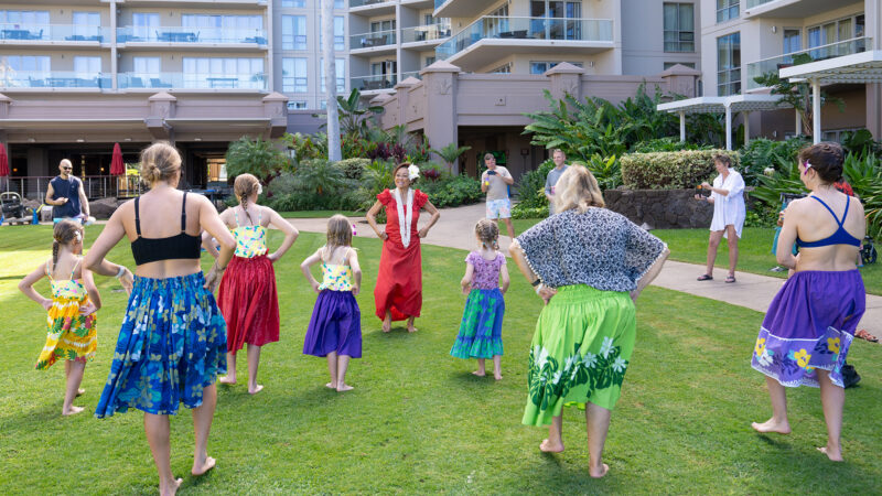 Maui Culture in Kā‘anapali: Lahaina Food, Hula & Local Experiences